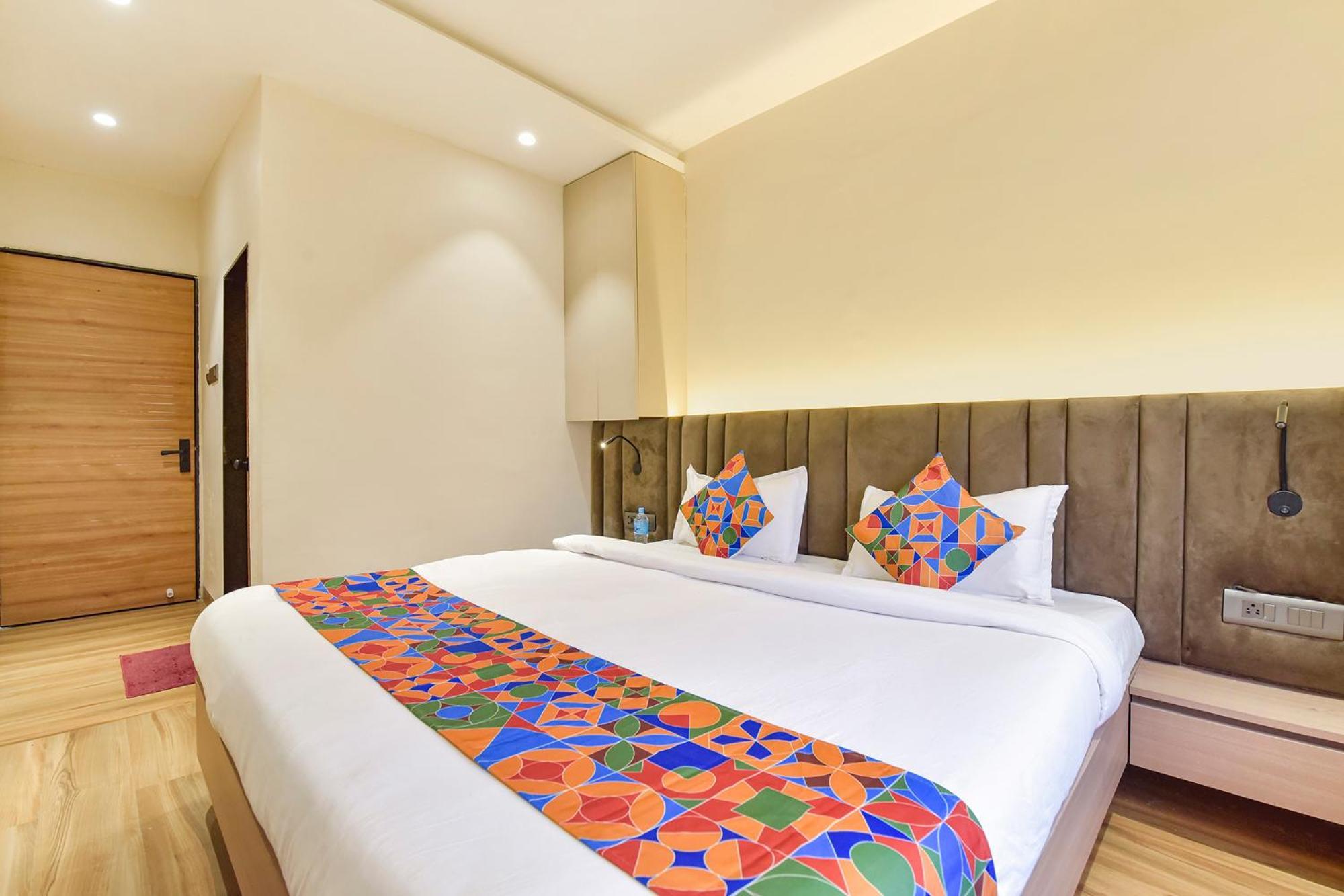 Fabhotel Kesar Ιντόρ Εξωτερικό φωτογραφία